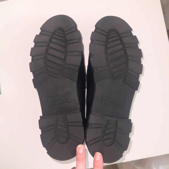 Crown Vintage Lane Loafer - Picture 5 of 5